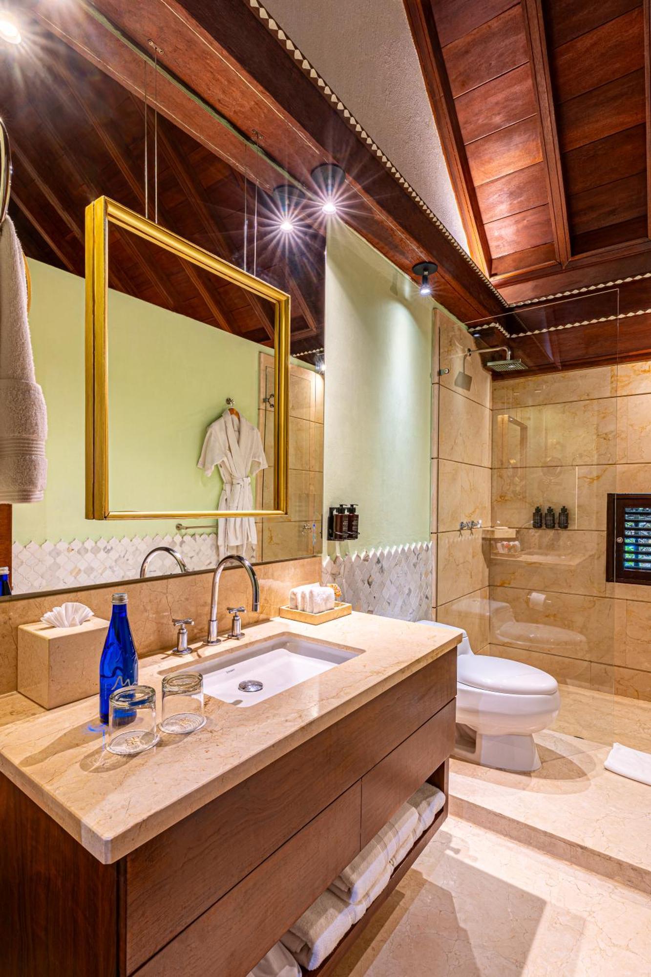 Hotel Capellan De Getsemani 5*